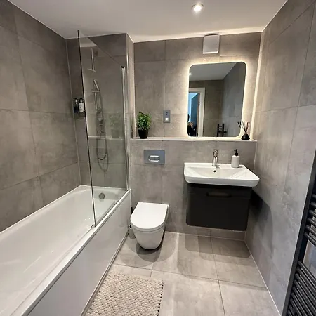 Luxury Minster Penthouse - Free Gym & Parking Apartamento York