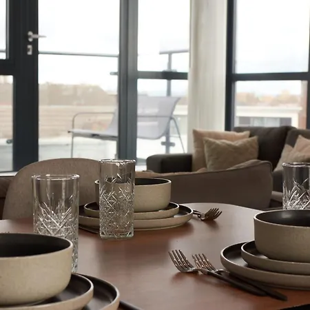 Luxury Minster Penthouse - Free Gym & Parking *