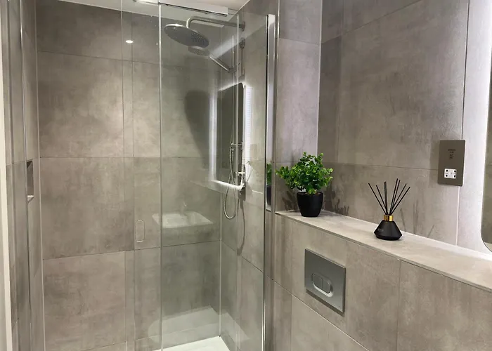 Luxury Minster Penthouse - Free Gym & Parking York