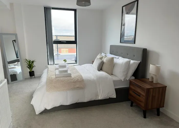 Luxury Minster Penthouse - Free Gym & Parking * York