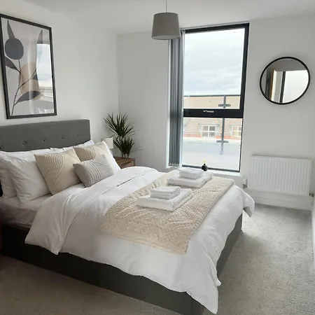 Luxury Minster Penthouse - Free Gym & Parking York