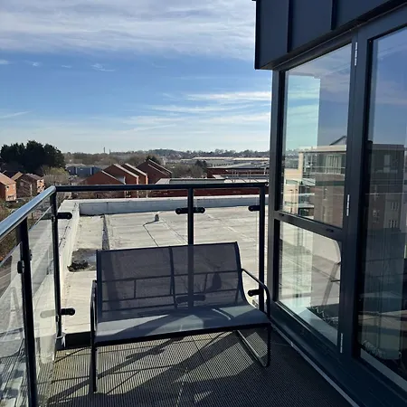 Luxury Minster Penthouse - Free Gym & Parking Apartment York