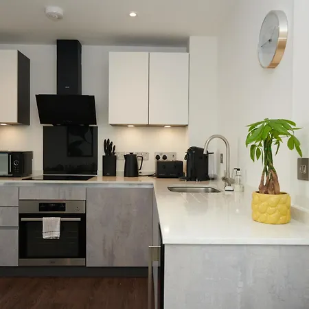 Luxury Minster Penthouse - Free Gym & Parking York